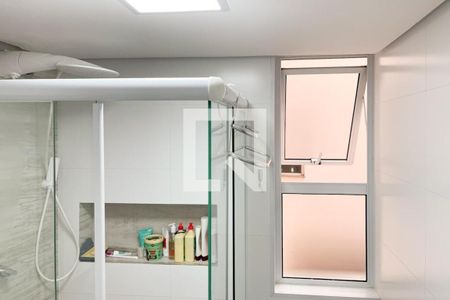 Apartamento à venda com 73m², 3 quartos e 1 vaga Apartamento à venda com 73m², 3 quartos e 1 vagaBanheiro Social