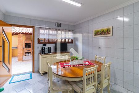 Casa para alugar com 299m², 4 quartos e 6 vagasCozinha