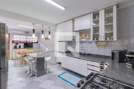 Casa para alugar com 299m², 4 quartos e 6 vagasCozinha