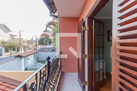 Casa para alugar com 299m², 4 quartos e 6 vagasSacada da suíte