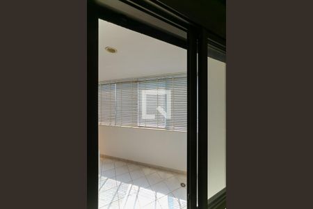 Apartamento à venda com 1040m², 5 quartos e 6 vagasVaranda