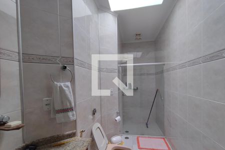 Casa à venda com 164m², 3 quartos e 2 vagas Casa à venda com 164m², 3 quartos e 2 vagasBanheiro Social