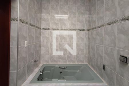 Casa à venda com 164m², 3 quartos e 2 vagas Casa à venda com 164m², 3 quartos e 2 vagasBanheiro Suíte