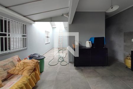 Casa à venda com 164m², 3 quartos e 2 vagas Casa à venda com 164m², 3 quartos e 2 vagasÁrea Gourmet