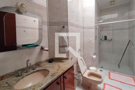 Casa à venda com 164m², 3 quartos e 2 vagas Casa à venda com 164m², 3 quartos e 2 vagasBanheiro Social