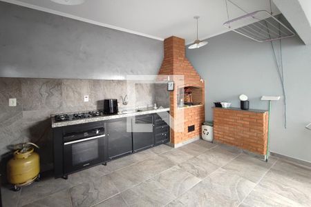 Casa à venda com 164m², 3 quartos e 2 vagas Casa à venda com 164m², 3 quartos e 2 vagasÁrea Gourmet