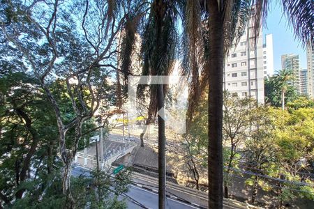 Vista da sala de apartamento à venda com 3 quartos, 150m² em Vila Itapura, Campinas