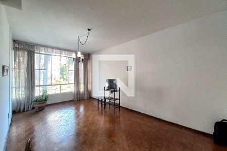 Sala de apartamento à venda com 3 quartos, 150m² em Vila Itapura, Campinas