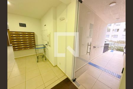 Apartamento para alugar com 62m², 2 quartos e 1 vagaHall social