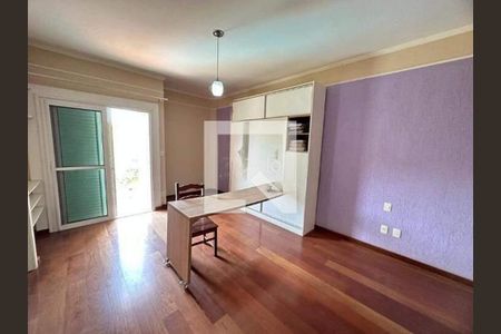 Casa à venda com 388m², 5 quartos e 7 vagas