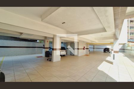 Apartamento para alugar com 71m², 2 quartos e 1 vaga Apartamento para alugar com 71m², 2 quartos e 1 vagaGaragem