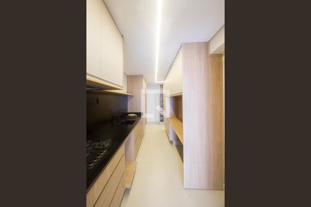 Cozinha de apartamento à venda com 2 quartos, 134m² em Chácara Santo Antônio (zona Sul), São Paulo