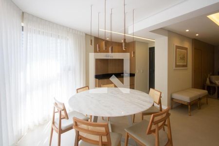 Sala de apartamento à venda com 2 quartos, 134m² em Chácara Santo Antônio (zona Sul), São Paulo