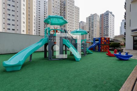 Apartamento à venda com 165m², 3 quartos e 3 vagasÁrea comum - Playground