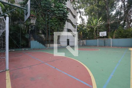 Apartamento à venda com 165m², 3 quartos e 3 vagasÁrea comum - Quadra esportiva