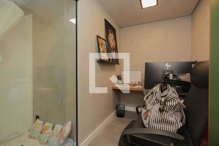 Apartamento à venda com 165m², 3 quartos e 3 vagasEscritório