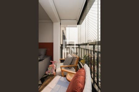 Apartamento à venda com 165m², 3 quartos e 3 vagasVaranda