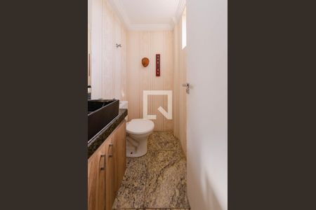 Apartamento à venda com 245m², 4 quartos e 4 vagasLavabo