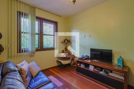 Casa à venda com 497m², 5 quartos e 6 vagasQuarto 5