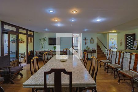 Casa à venda com 497m², 5 quartos e 6 vagasCopa