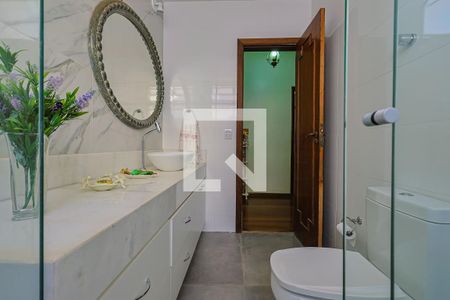 Casa à venda com 497m², 5 quartos e 6 vagasBanheiro