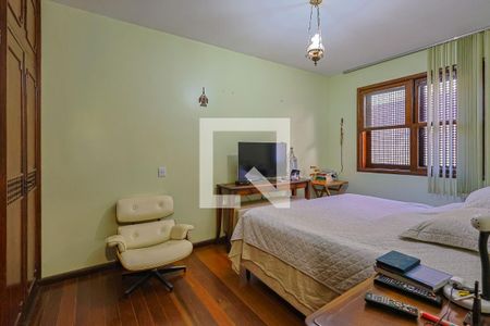 Casa à venda com 497m², 5 quartos e 6 vagasQuarto 4