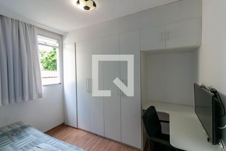 Quarto  de apartamento para alugar com 2 quartos, 57m² em Parque Sao Jose, Belo Horizonte