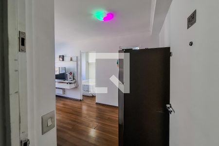 entrada de apartamento à venda com 1 quarto, 34m² em Cambuci, São Paulo