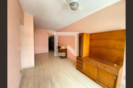 Apartamento à venda com 58m², 2 quartos e 1 vagaSala