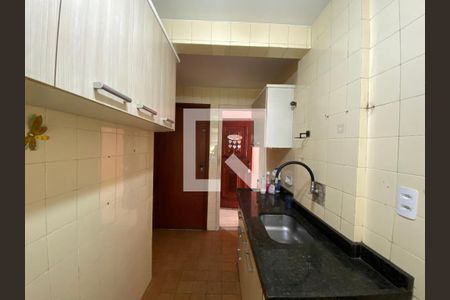 Apartamento à venda com 58m², 2 quartos e 1 vagaCozinha