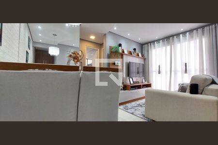 Sala de apartamento à venda com 2 quartos, 50m² em Vila Homero Thon, Santo André