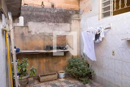 Casa à venda com 208m², 3 quartos e 2 vagas Casa à venda com 208m², 3 quartos e 2 vagasQuintal