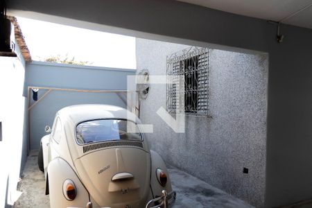 Casa à venda com 208m², 3 quartos e 2 vagas Casa à venda com 208m², 3 quartos e 2 vagasGaragem