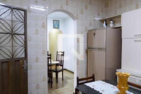 Casa à venda com 208m², 3 quartos e 2 vagas Casa à venda com 208m², 3 quartos e 2 vagasCozinha