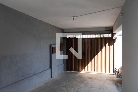 Casa à venda com 208m², 3 quartos e 2 vagas Casa à venda com 208m², 3 quartos e 2 vagasGaragem