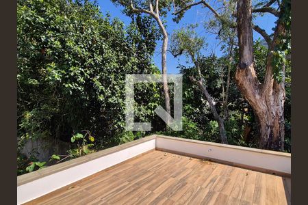 Casa de condomínio para alugar com 130m², 2 quartos e 2 vagas Casa de condomínio para alugar com 130m², 2 quartos e 2 vagasVaranda da suite 2
