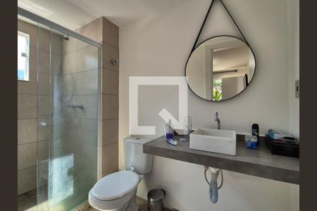 Casa de condomínio para alugar com 130m², 2 quartos e 2 vagas Casa de condomínio para alugar com 130m², 2 quartos e 2 vagasBanheiro da Suíte 2
