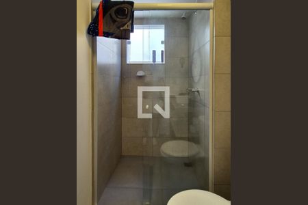 Casa de condomínio para alugar com 130m², 2 quartos e 2 vagas Casa de condomínio para alugar com 130m², 2 quartos e 2 vagasBanheiro da Suíte 1
