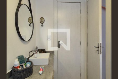 Casa de condomínio para alugar com 130m², 2 quartos e 2 vagas Casa de condomínio para alugar com 130m², 2 quartos e 2 vagasBanheiro da Suíte 1