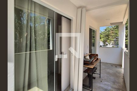 Casa de condomínio para alugar com 130m², 2 quartos e 2 vagas Casa de condomínio para alugar com 130m², 2 quartos e 2 vagasVaranda da suite 2