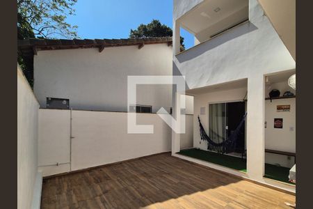 Casa de condomínio para alugar com 130m², 2 quartos e 2 vagas Casa de condomínio para alugar com 130m², 2 quartos e 2 vagasÁrea externa