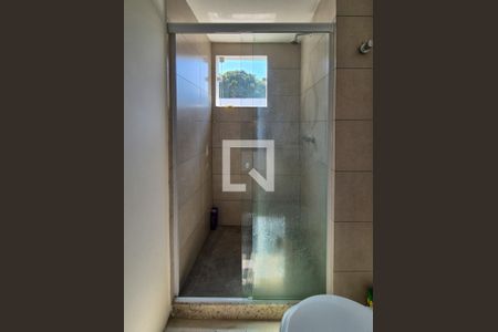 Casa de condomínio para alugar com 130m², 2 quartos e 2 vagas Casa de condomínio para alugar com 130m², 2 quartos e 2 vagasBanheiro da Suíte 2