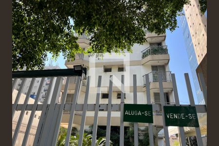 Apartamento à venda com 50m², 1 quarto e 1 vagaFachada