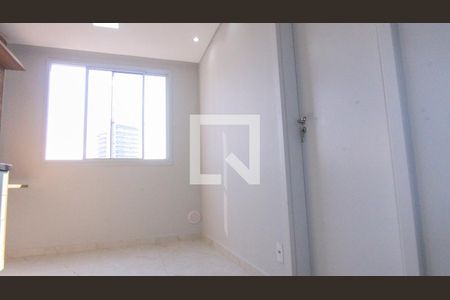 Sala/Cozinha de apartamento para alugar com 1 quarto, 25m² em Vila Prudente, São Paulo