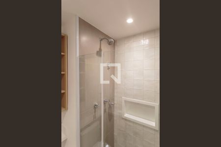Studio para alugar com 29m², 1 quarto e sem vaga Studio para alugar com 29m², 1 quarto e sem vagaBanheiro