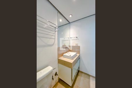 Apartamento à venda com 130m², 2 quartos e 3 vagasBanheiro da Suíte 1