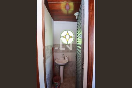 Banheiro de kitnet/studio para alugar com 1 quarto, 50m² em Sagrada Família, Belo Horizonte