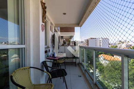 Apartamento à venda com 85m², 3 quartos e 1 vagaSala Varanda