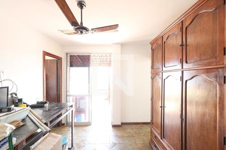 Apartamento à venda com 111m², 3 quartos e 2 vagasSuíte 2