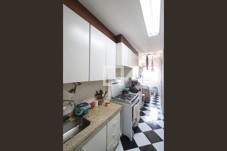 Apartamento à venda com 111m², 3 quartos e 2 vagasCozinha